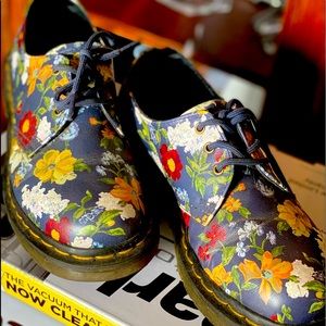 Doc Martin’s flower women’s shoes